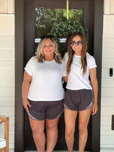 Load image into Gallery viewer, Marnie Shorts
