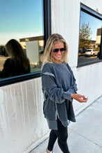 Load image into Gallery viewer, Candice Classic Pullover